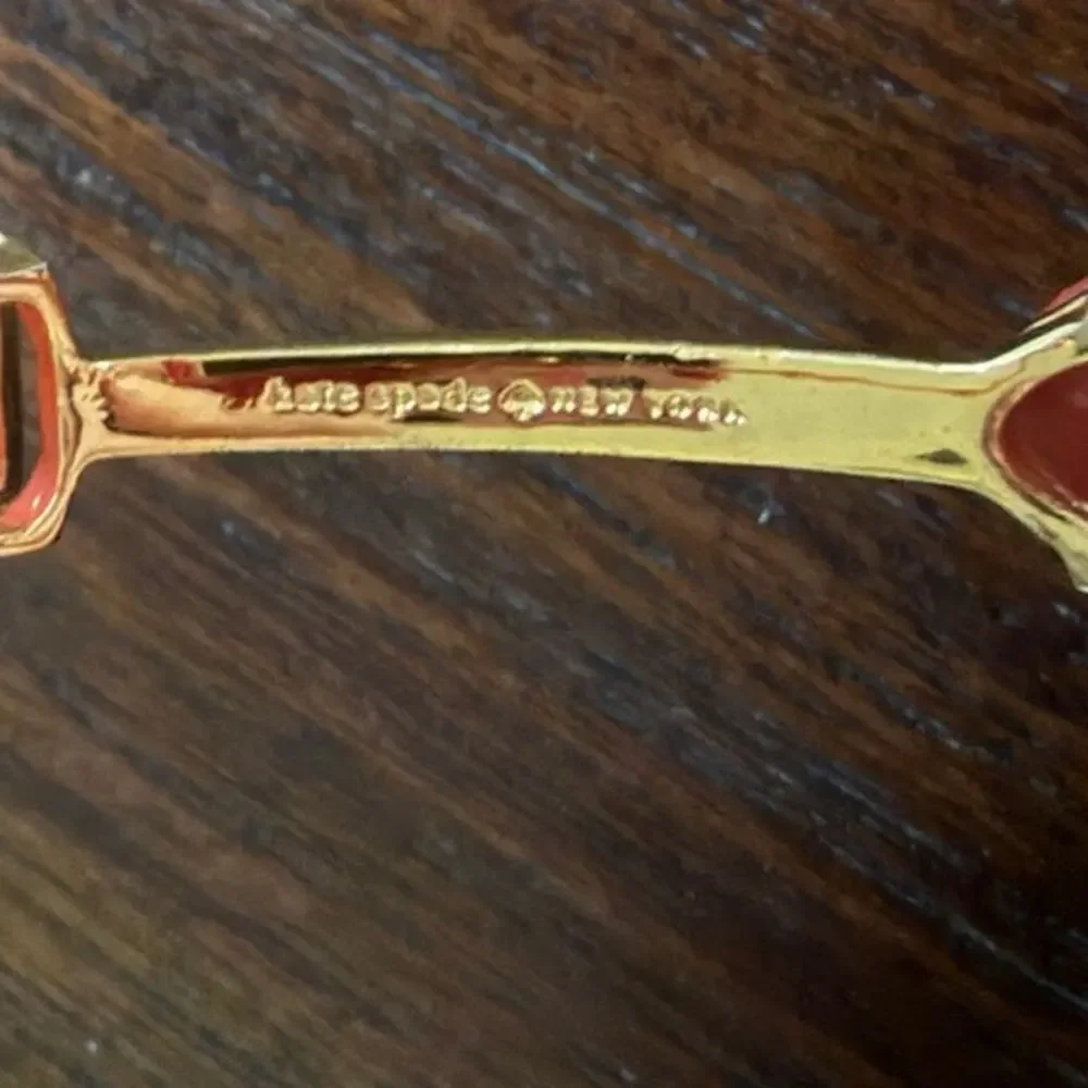 Kate Spade Gold Tone & Coral "Cabaret" Pink Stone Vegas Bangle Bracelet - Picture 4 of 6